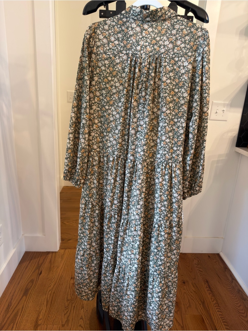 Umgee Green Floral Maxi Dress with Long Sleeves - Picture 2 of 8